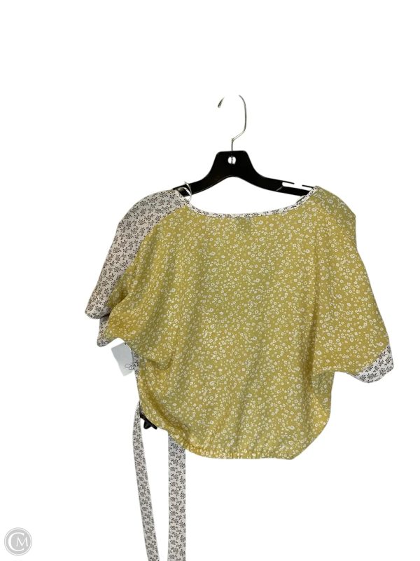Top Short Sleeve By Paper Crane In Multi-colored, Size: Xs on Sale - Image 2