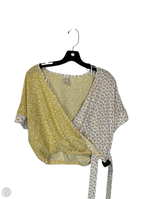 Top Short Sleeve By Paper Crane In Multi-colored, Size: Xs on Sale